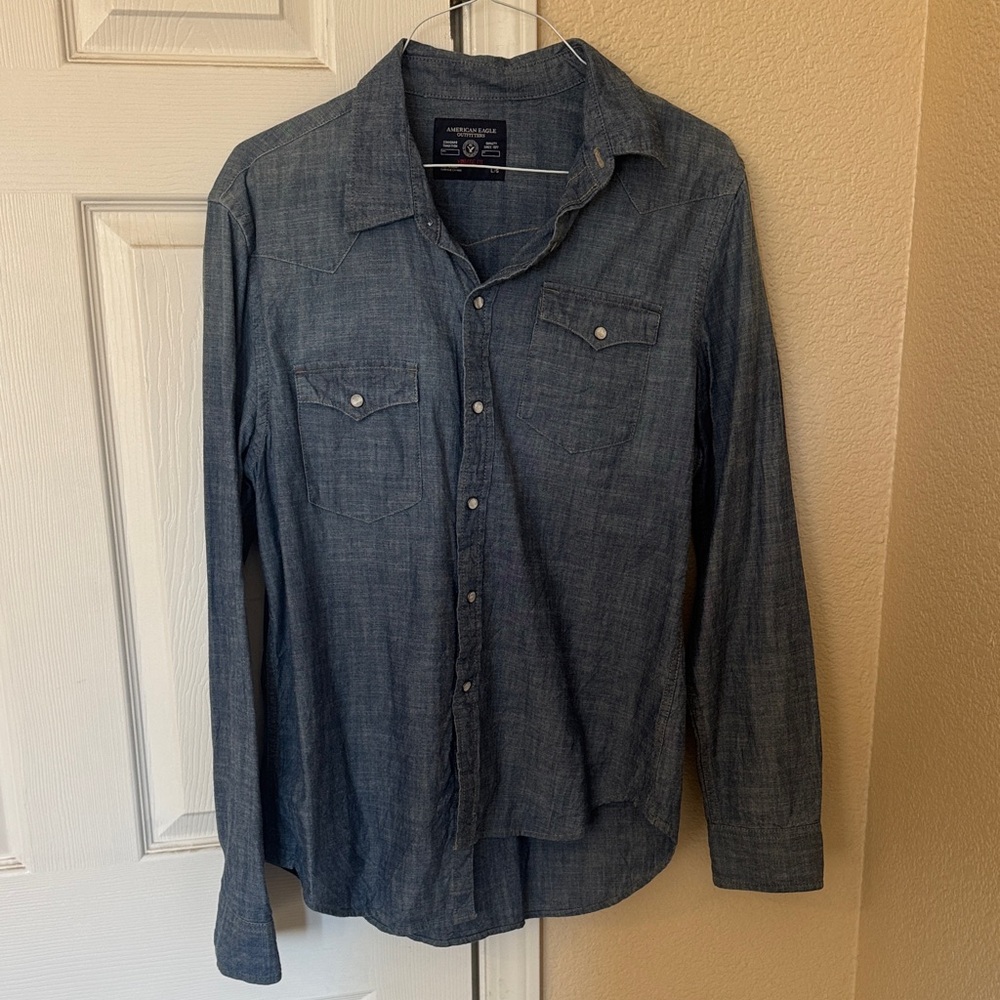 American Eagle Outfitters Denim Casual Shirt
